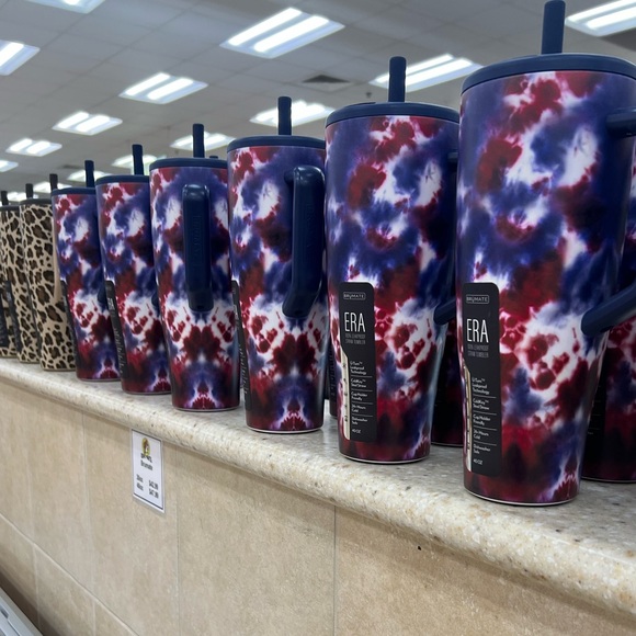 Buc-ee's Live Show Listing - Picture 3 of 12